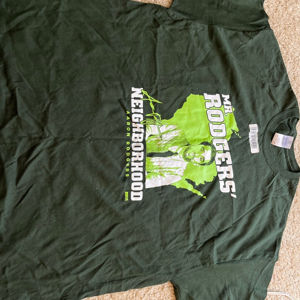BRAND NEW MR RODGERS TSHIRT 2XL GREEN